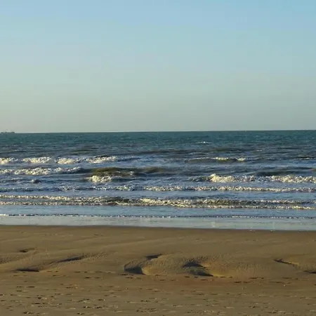 In With Sea Views Apartmán